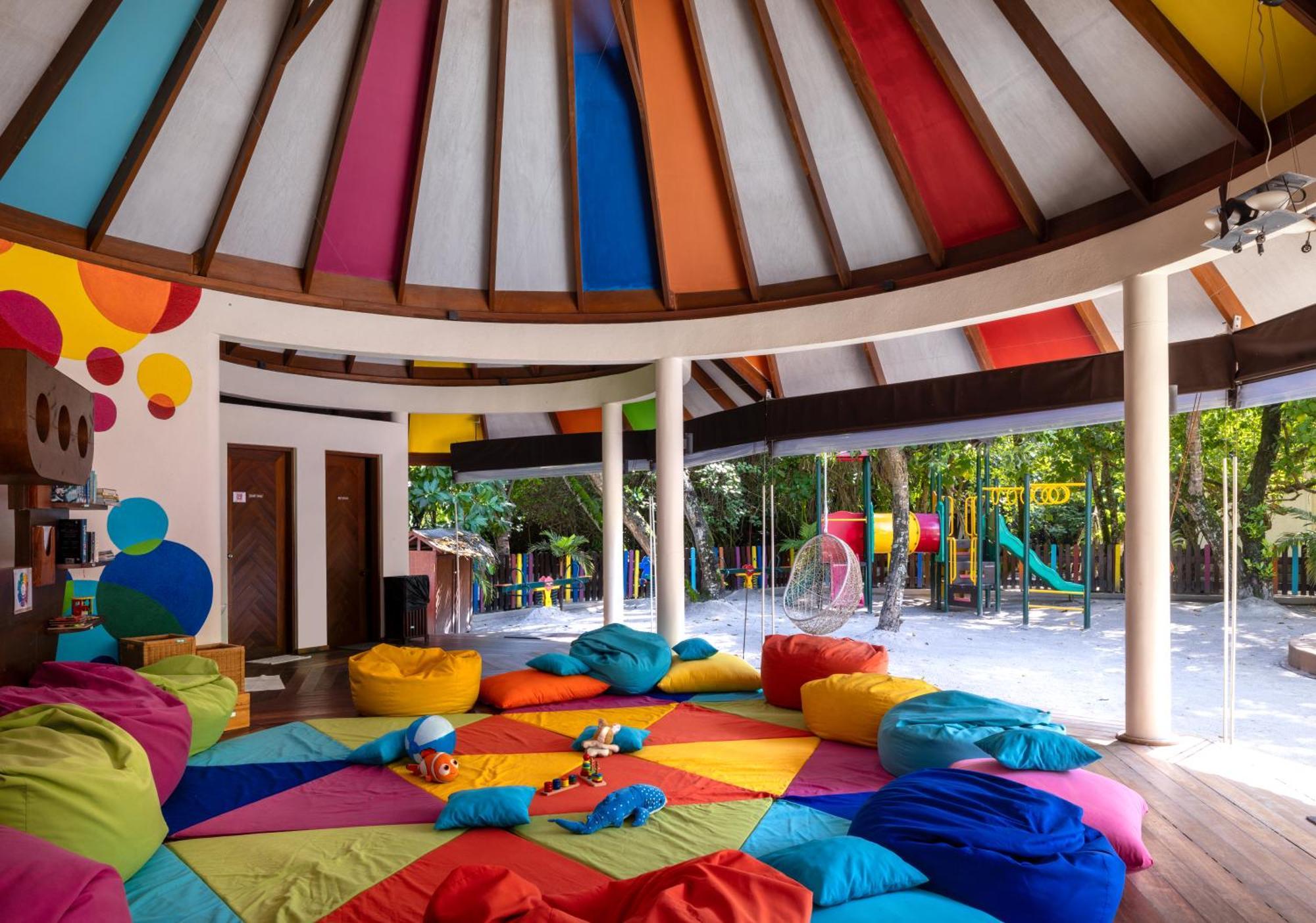 Adaaran Select Meedhupparu - Complimentary Stay For 1 Child For Stays Between April 2025 To September 2025 Meedhoo  Екстер'єр фото